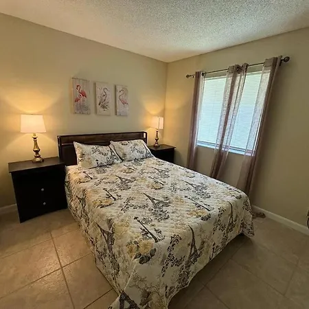 Sea Breeze- 2 Bedroom Apartment- Centrally Located West Palm Beach Exterior foto